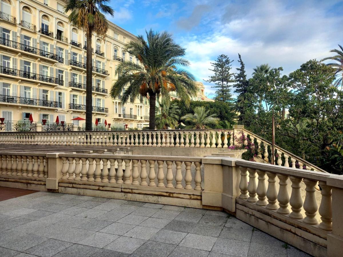 Victoria Appartement Menton Bagian luar foto