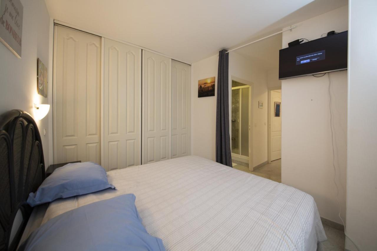 Victoria Appartement Menton Bagian luar foto