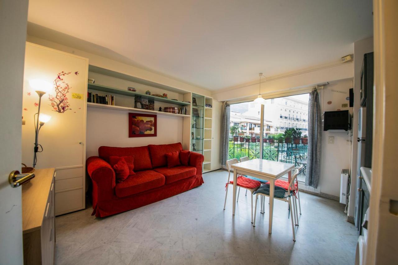 Victoria Appartement Menton Bagian luar foto