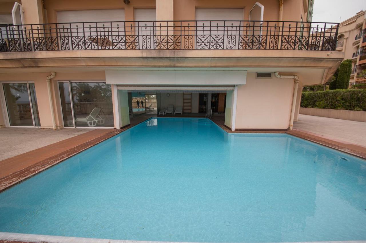 Victoria Appartement Menton Bagian luar foto